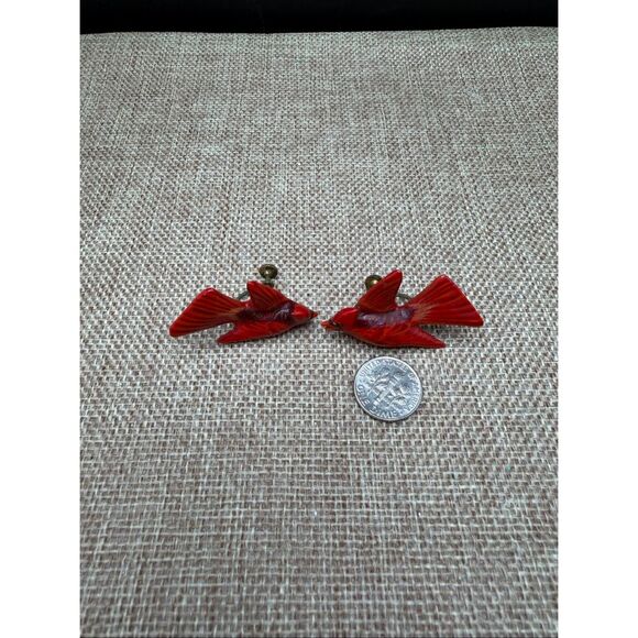 Vintage Hand-Painted Wooden Cardinal Pin & Screwback Earrings Set - Picture 7 of 12